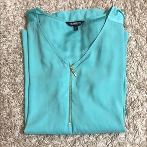 Rolled sleeve blouse with zipper